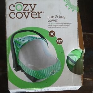 Cozy Cover Sun & Bug Cover in Green